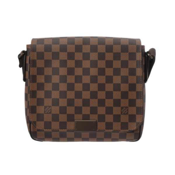 ik 00 0619865 2 Louis Vuitton District PM Shoulder Bag Damier Brown