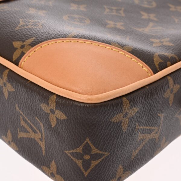 ik 00 0620564 6 Louis Vuitton PDV Business Bag Monogram Brown