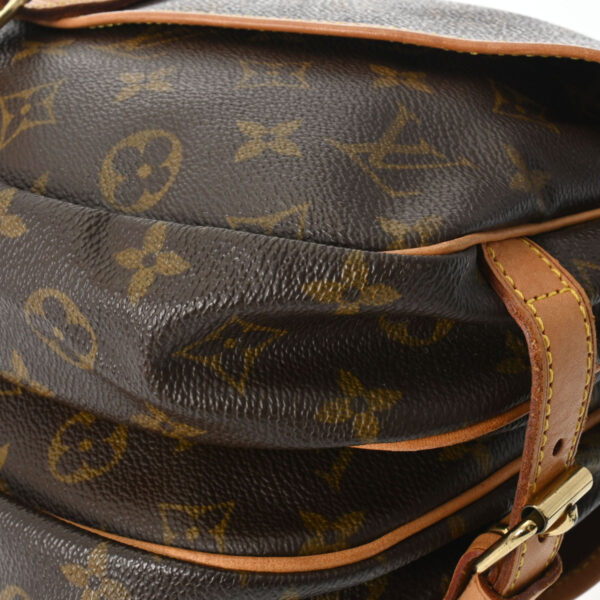 ik 00 0621636 8 Louis Vuitton Saumur 30 Shoulder Bag Monogram Canvas Brown