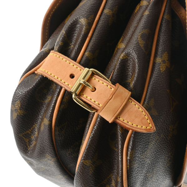 ik 00 0621636 9 Louis Vuitton Saumur 30 Shoulder Bag Monogram Canvas Brown