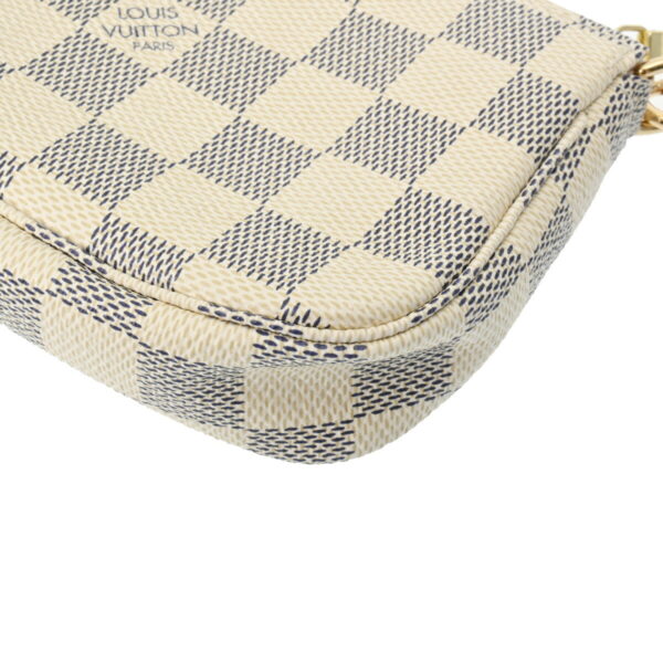 ik 00 0621724 7 Louis Vuitton Mini Pochette Accessoire Damier Azur White