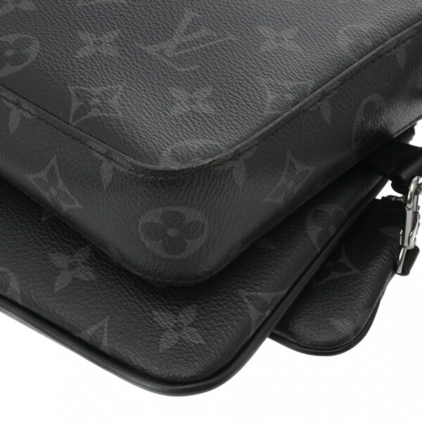 ik 00 0623466 8 Louis Vuitton Trio Messenger Bag Monogram Eclipse Canvas Black