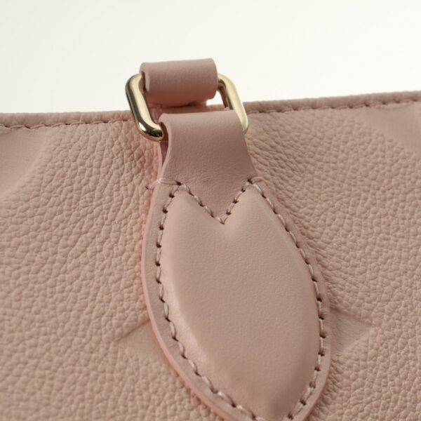 ik 00 0623524 12 Louis Vuitton On the Go PM 2Way Empreinte Leather Pink Opal