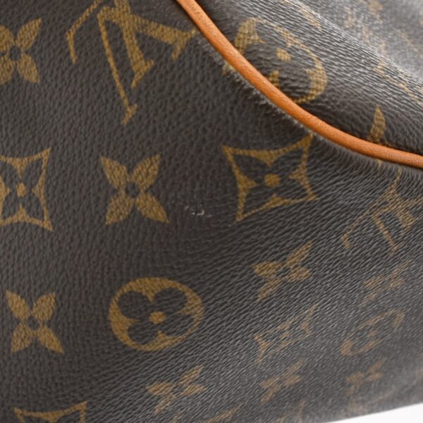 ik 00 0624687 11 Louis Vuitton City MM Handbag Monogram Canvas Brown