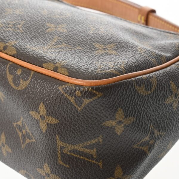 ik 00 0624695 10 Louis Vuitton Viva Cite PM Shoulder Bag Monogram Canvas Brown