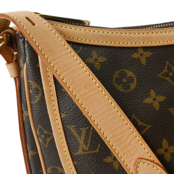 ik 00 0629473 9 Louis Vuitton Thuram GM Shoulder Bag Monogram Canvas Brown