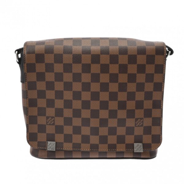 ik 00 0629487 2 Louis Vuitton District PM Shoulder Bag Damier Canvas Brown