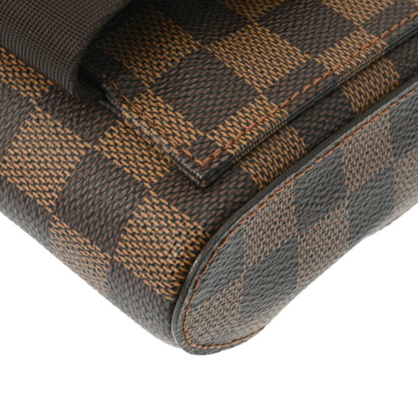 ik 00 0629533 9 Louis Vuitton Jeronimos Body Bag Damier Canvas Brown