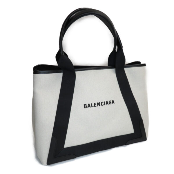 imgrc0079406542 Balenciaga Navy Cabas M Tote Bag Naturel Noir