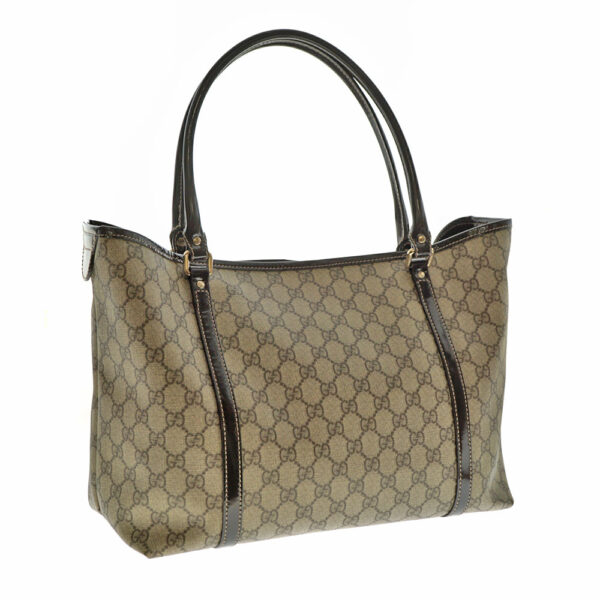 imgrc0079505153 Gucci Tote Bag GG Pattern Patent Leather Brown Beige