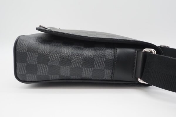 imgrc0088028600 Louis Vuitton Damier Graphite District PM Shoulder Bag Black Gray