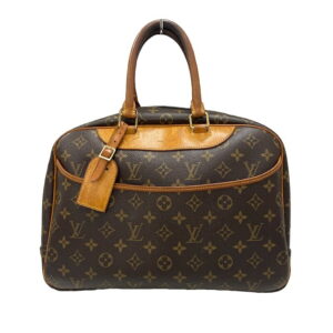 imgrc0088199778 Louis Vuitton Porte Documents Senator Monogram Clutch Bag