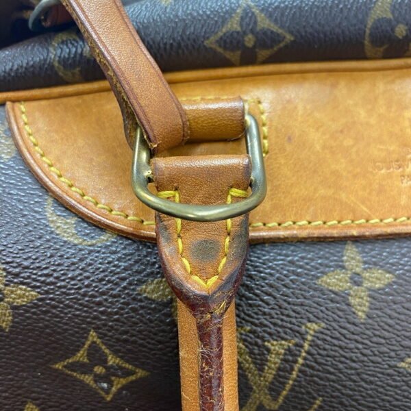 imgrc0088199782 Louis Vuitton Monogram Deauville Handbag