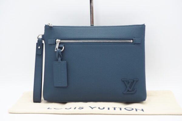 imgrc0089248268 Louis Vuitton Aerogram Pochette iPad Clutch Bag Blue