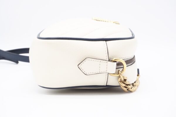 imgrc0089248752 Gucci GG Marmont Quilted Shoulder Bag White Navy Leather