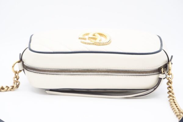 imgrc0089248754 Gucci GG Marmont Quilted Shoulder Bag White Navy Leather