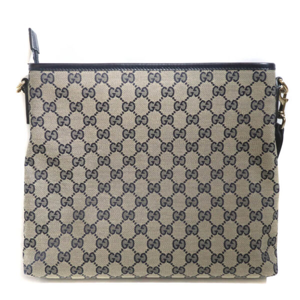 imgrc0094074519 Gucci GG Canvas Shoulder Bag