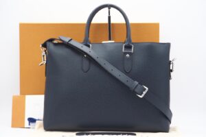 imgrc0094157438 Prada Shoulder Bag Leather Black