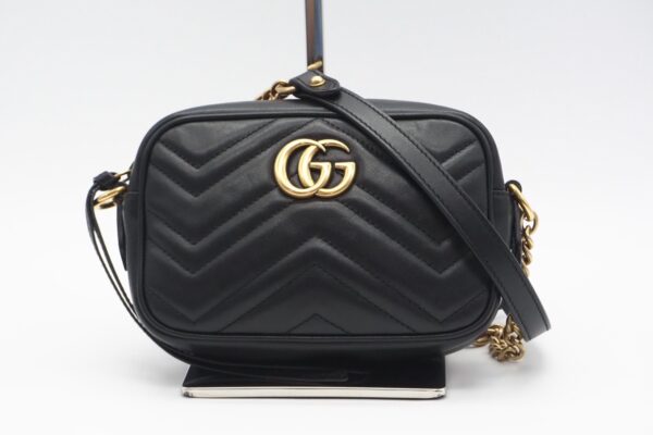 imgrc0094283250 Gucci GG Marmont Quilted Mini Shoulder Bag Black