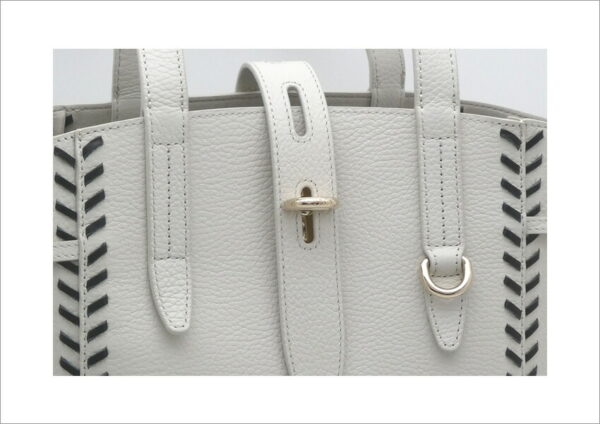 imgrc0094946295 Furla Net Tote Bag Leather Off White