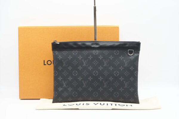 imgrc0095357368 Louis Vuitton Eclipse Pochette Discovery Clutch Bag Black