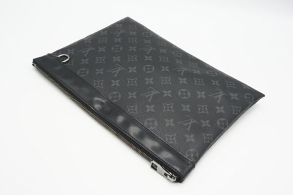 imgrc0095357403 Louis Vuitton Eclipse Pochette Discovery Clutch Bag Black