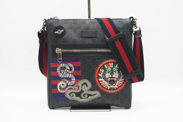 imgrc0095415776 Gucci GG Supreme Patch Messenger Shoulder Bag Black Multicolor