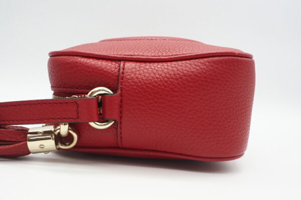 imgrc0095530950 Gucci Soho Small Disco Leather Shoulder Bag Red