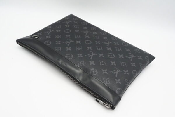 imgrc0095531988 Louis Vuitton Eclipse Pochette Discovery Clutch Bag Black Gray