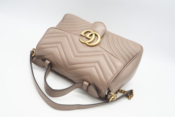 imgrc0095693361 Gucci Small Top Handle 2way Leather Bag Pink Beige