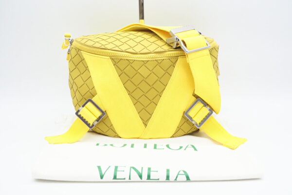 imgrc0095761245 Bottega Veneta Rubber Mirabell Body Bag Yellow