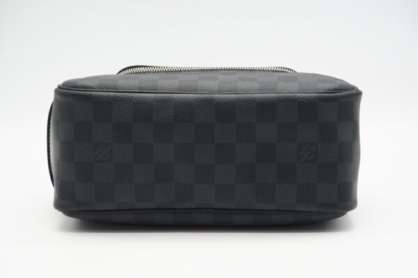 imgrc0096291708 Louis Vuitton Damier Graphite Toilette Pouch Black Gray