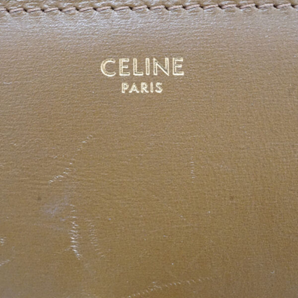 imgrc0096451370 Celine Classic Medium Shoulder Bag