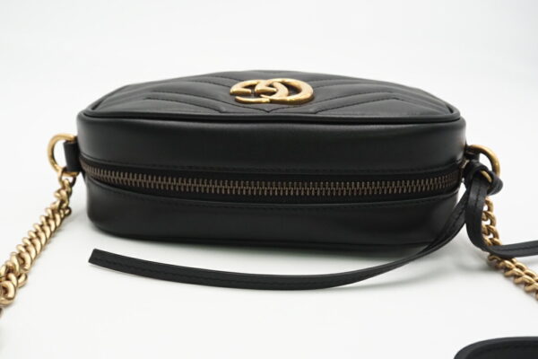 imgrc0096489621 Gucci GG Marmont Quilted Mini Shoulder Bag Black