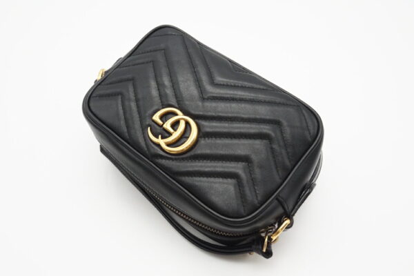 imgrc0097128320 Gucci GG Marmont Quilted Mini Leather Shoulder Bag Black