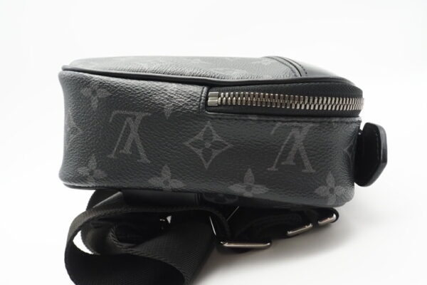 imgrc0097932172 Louis Vuitton Monogram Eclipse Bum Bag Black Gray