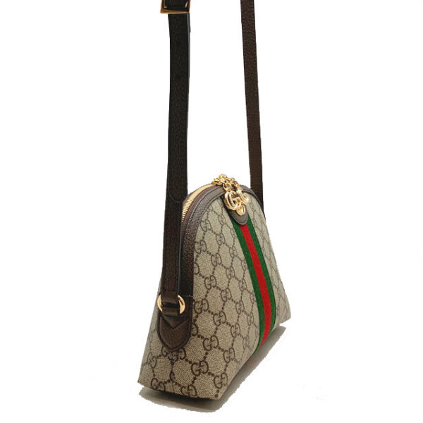 imgrc0099476833 Gucci GG Supreme Shoulder Bag Brown