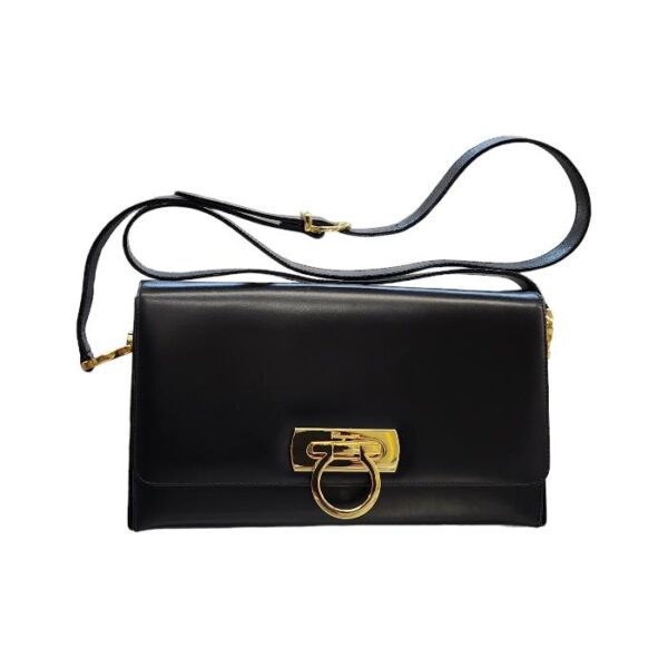 imgrc0099572690 Salvatore Ferragamo Gancini Leather Shoulder Bag Black