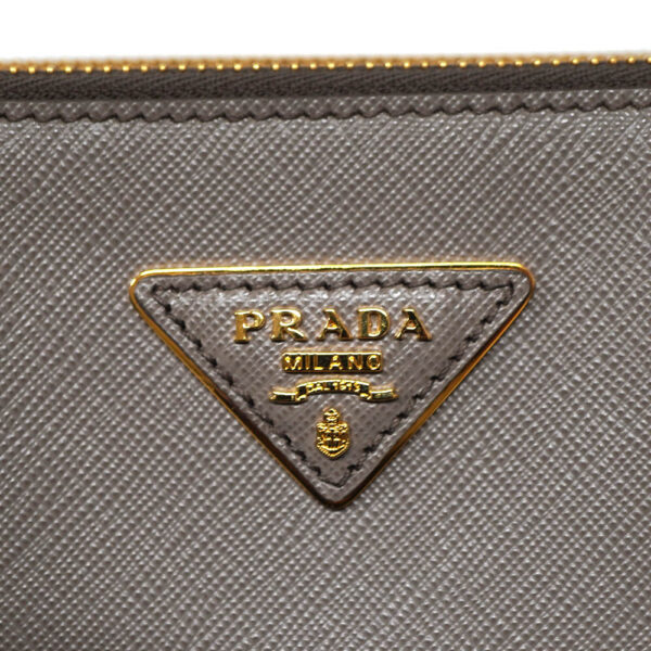 imgrc0099941365 Prada Galleria Large Tote Bag Greige