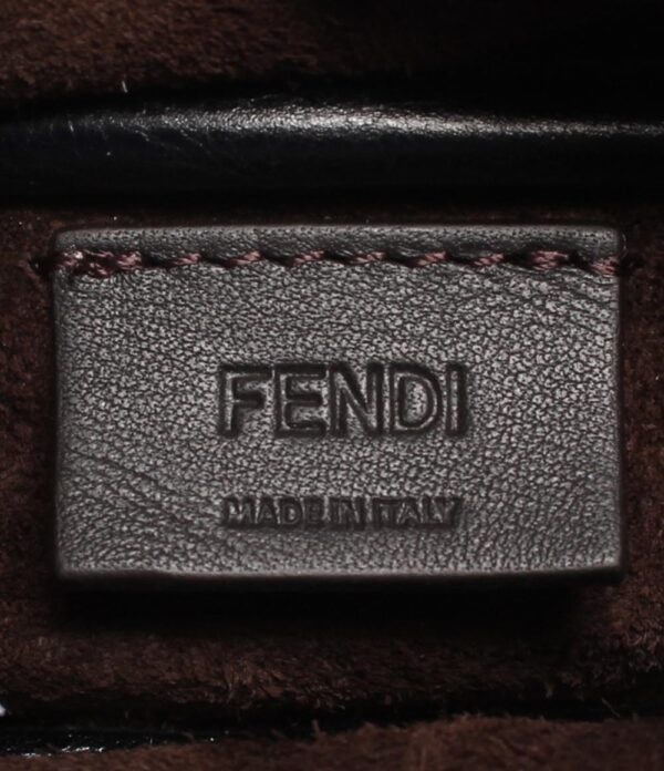 imgrc0100727643 Fendi Leather Shoulder Bag