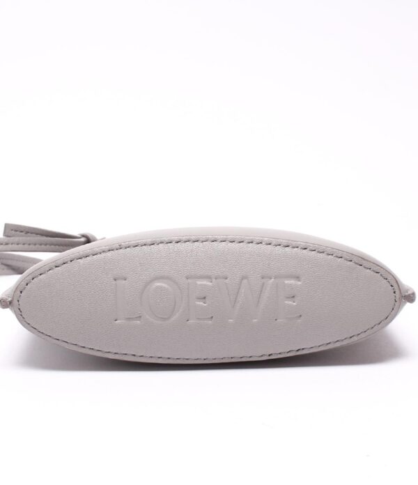 imgrc0100728016 Loewe Dice Pochette Shoulder Bag