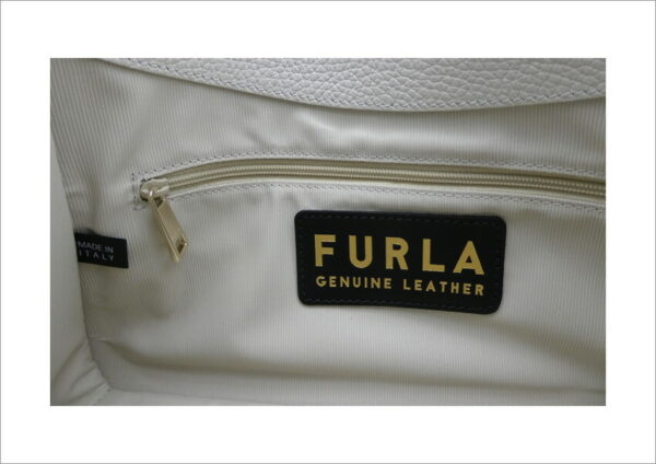 imgrc0100833099 Furla 1927 Shoulder Bag Off White