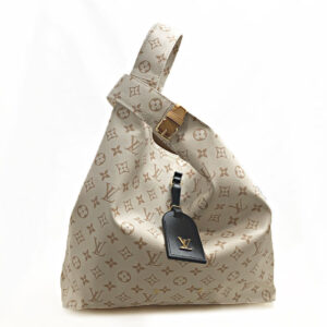 imgrc0107154949 Louis Vuitton Monogram Mini Lucille GM Tote Bag