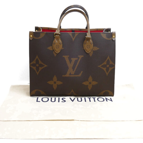 k23 2592 1 8 Louis Vuitton On the Go MM Tote Bag Giant Reverse