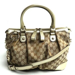 k24 028 1 29 Louis Vuitton Monogram Canvas Cosmetic Pouch