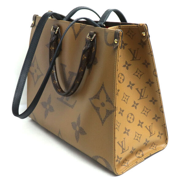 k24 077 1 79 Louis Vuitton On the Go MM Tote Bag Giant Reverse Brown