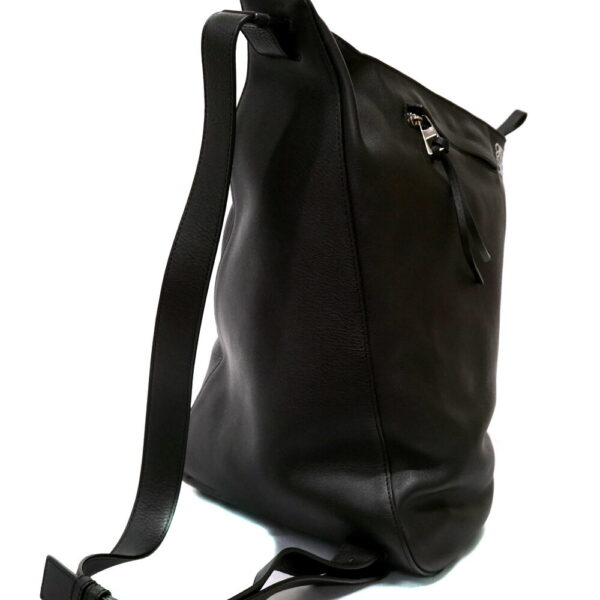 n21 9134 4 Loewe Anton Leather Rucksack Black