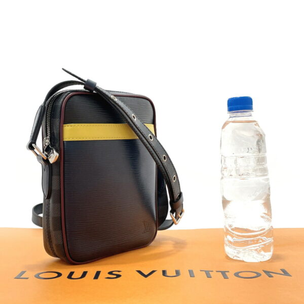 n3019548 2 Louis Vuitton Danube Slim Shoulder Bag Epi Leather Navy