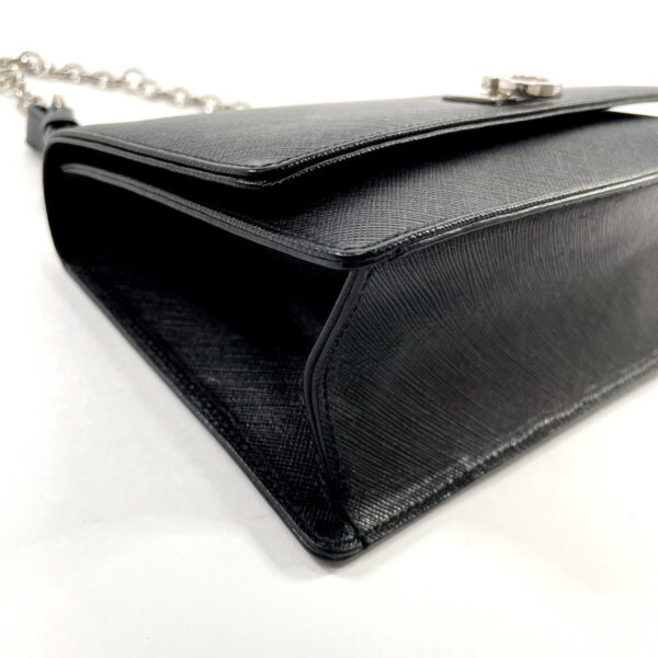 n3039917 5 Salvatore Ferragamo Gancini Chain Shoulder Bag Leather Black