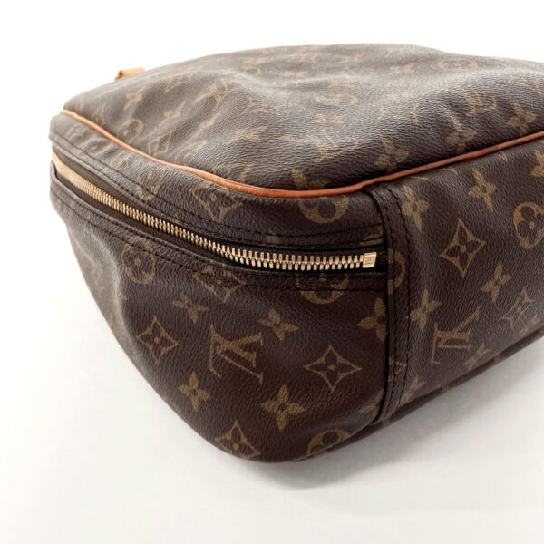 n3112888 5 Louis Vuitton Excursion Handbag Monogram Brown